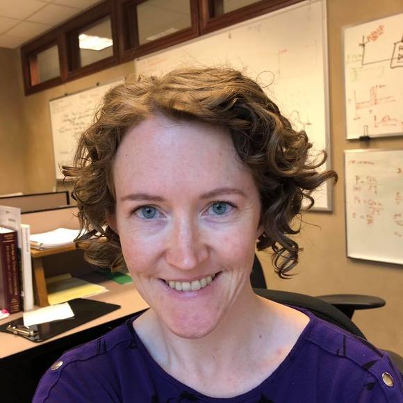 Meet your Posher, Katie - Picture 1 of 1